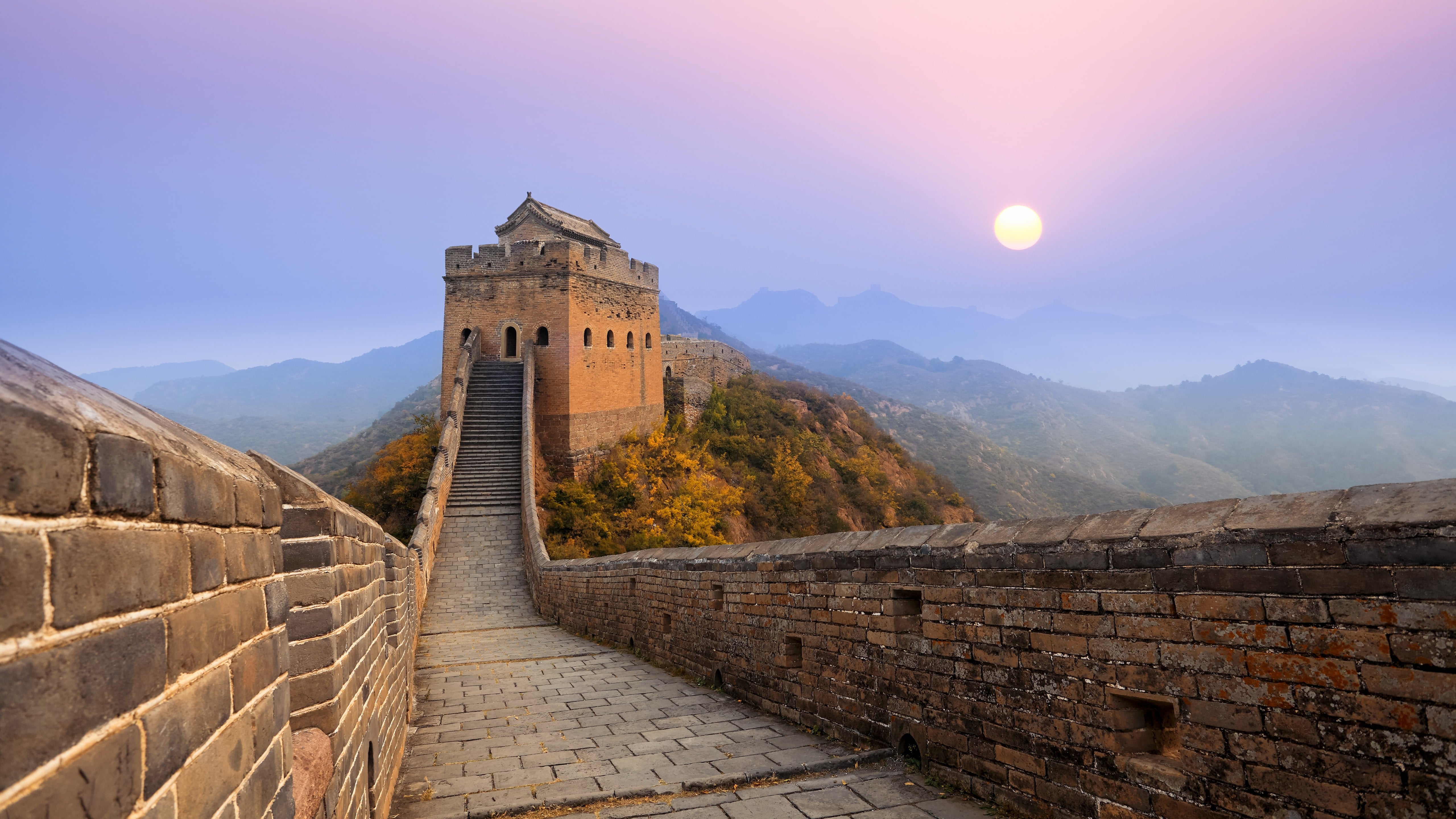 Тайны постройки Великой Великой китайской стены еще не разгаданы