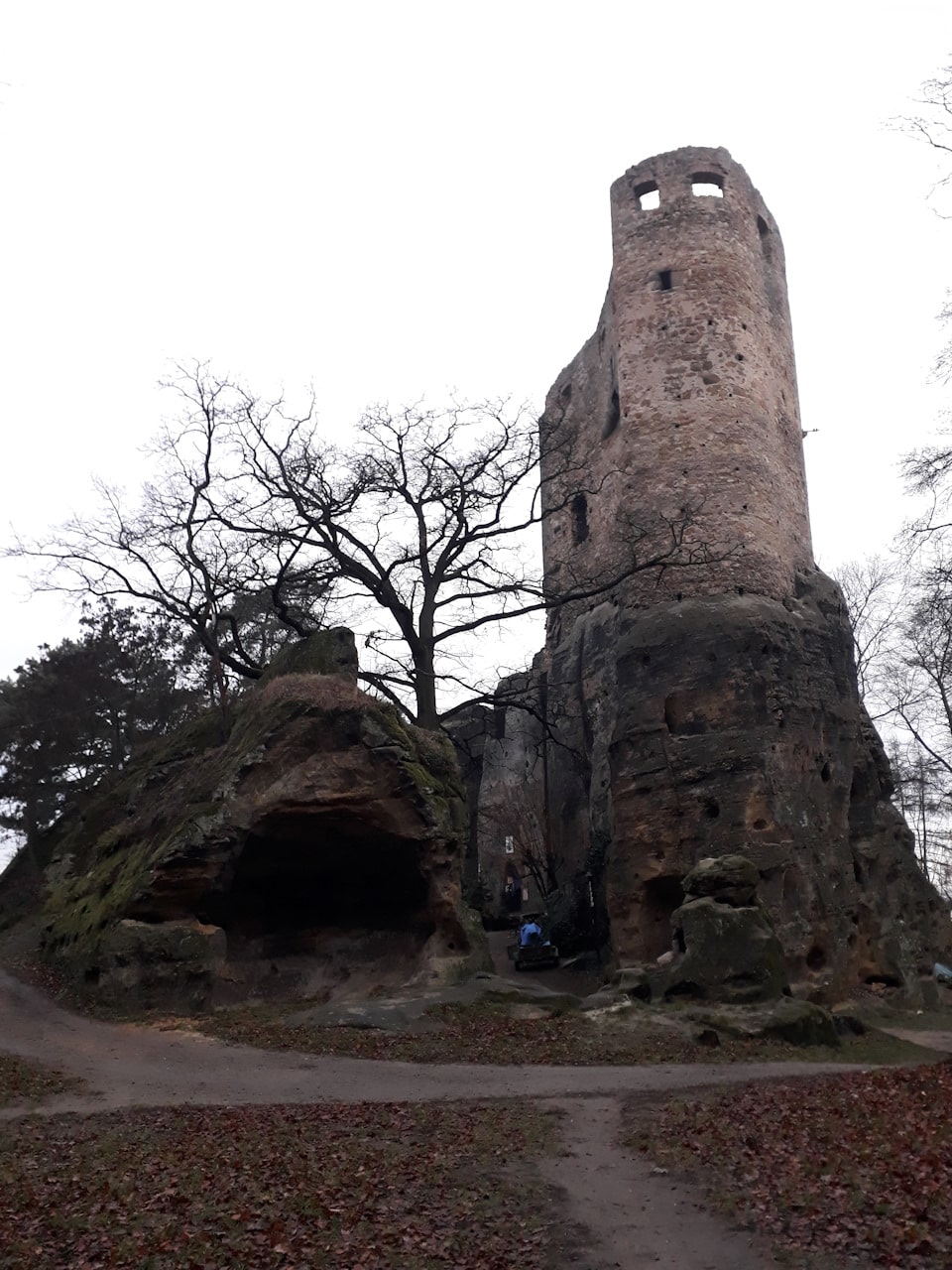 Замок Валечев с самым древним чешским привидением