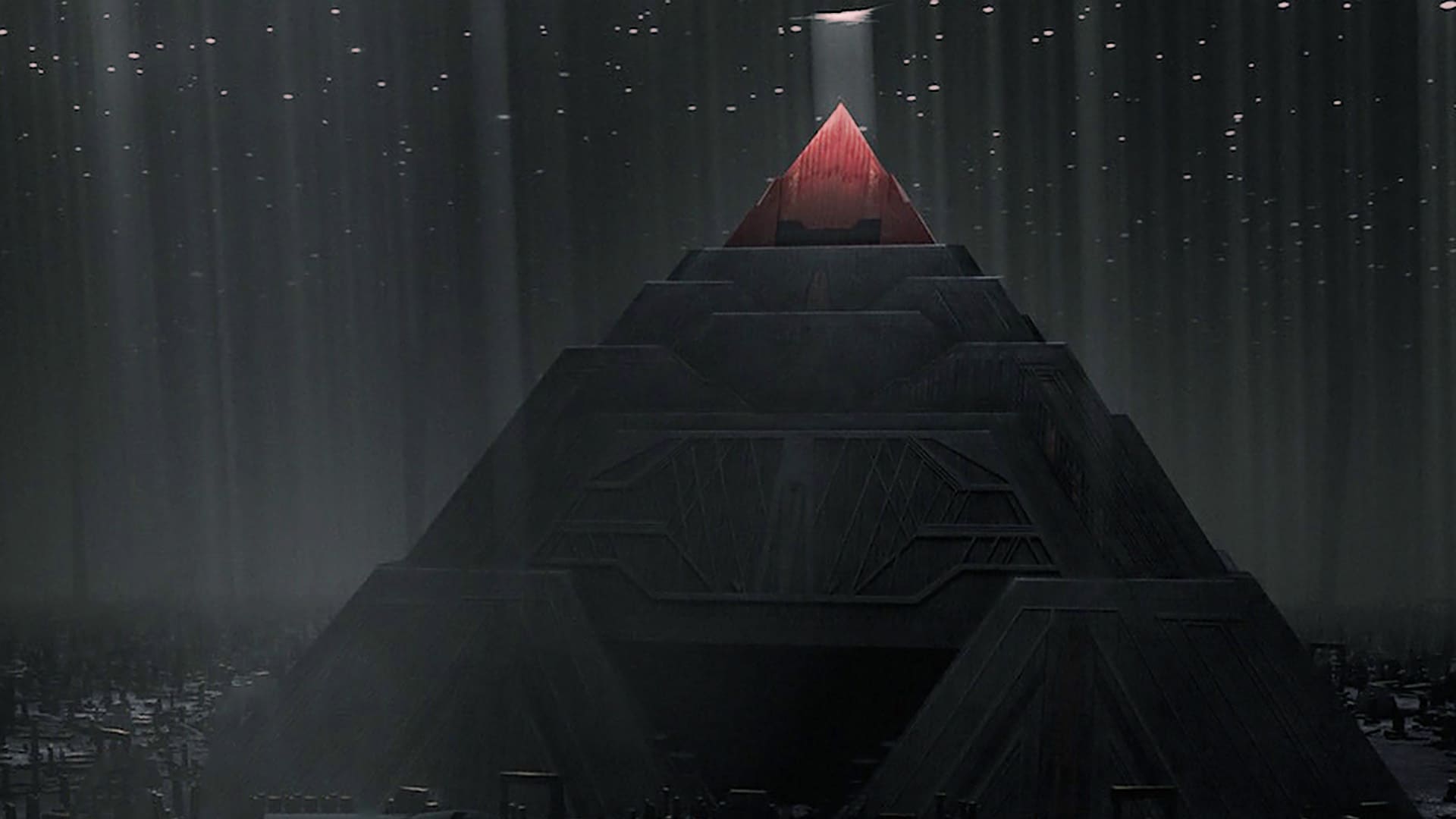 Таинственные черные пирамиды