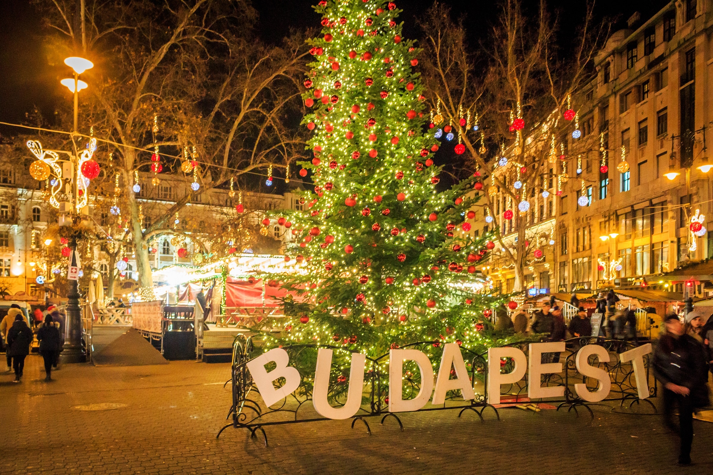 Рождественский Будапешт
