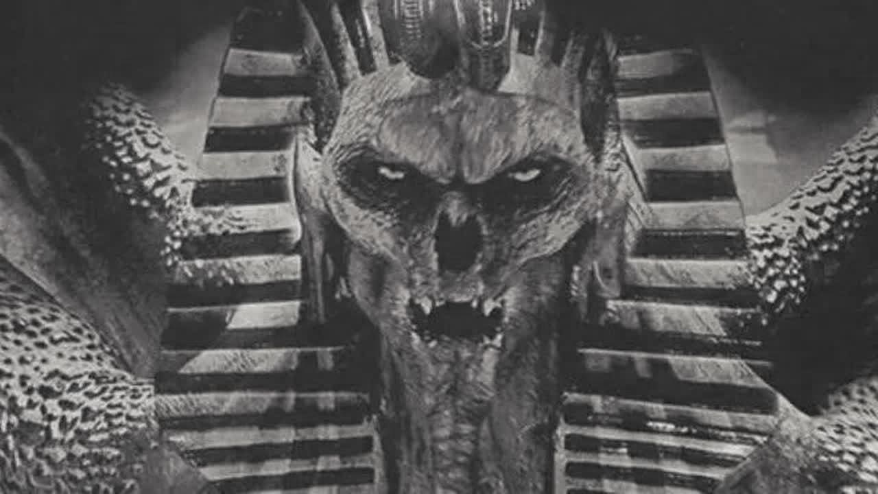 Странные рисунки пирамиды Джоссера