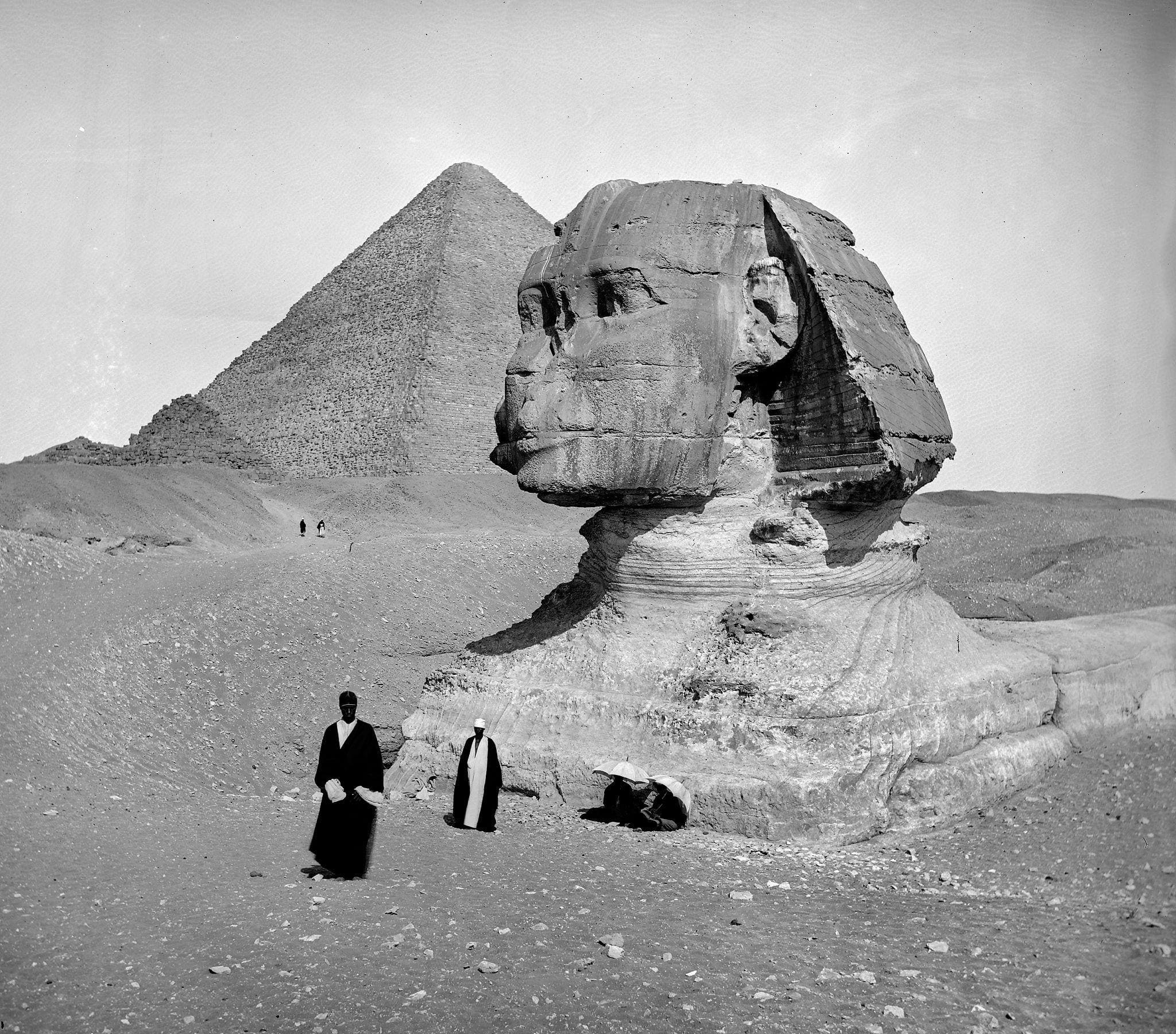 Второй Великий Сфинкс был закопан глубже первого