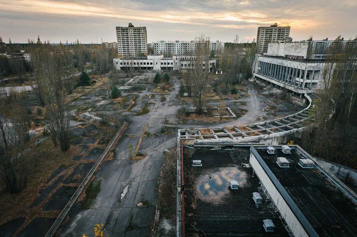 Pripyat chernobyl. Припять зона отчуждения 2021. Припять сейчас 2022. Чернобыль город Припять. Припять город призрак 2022.
