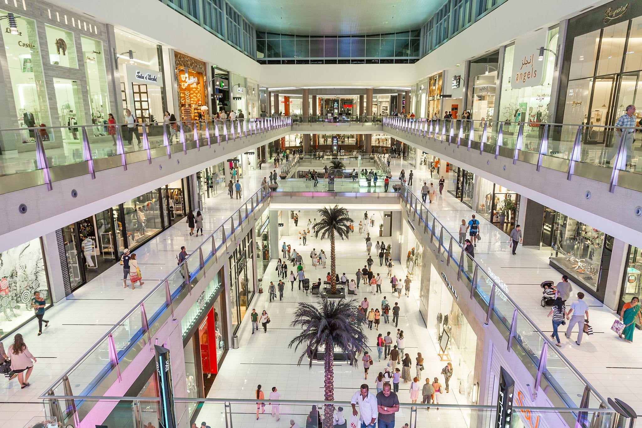 Сити молл дубай. ТЦ Дубай Молл. Дубай Молл в Дубае. Dubai Mall магазины. Самые красивые торговые центры.