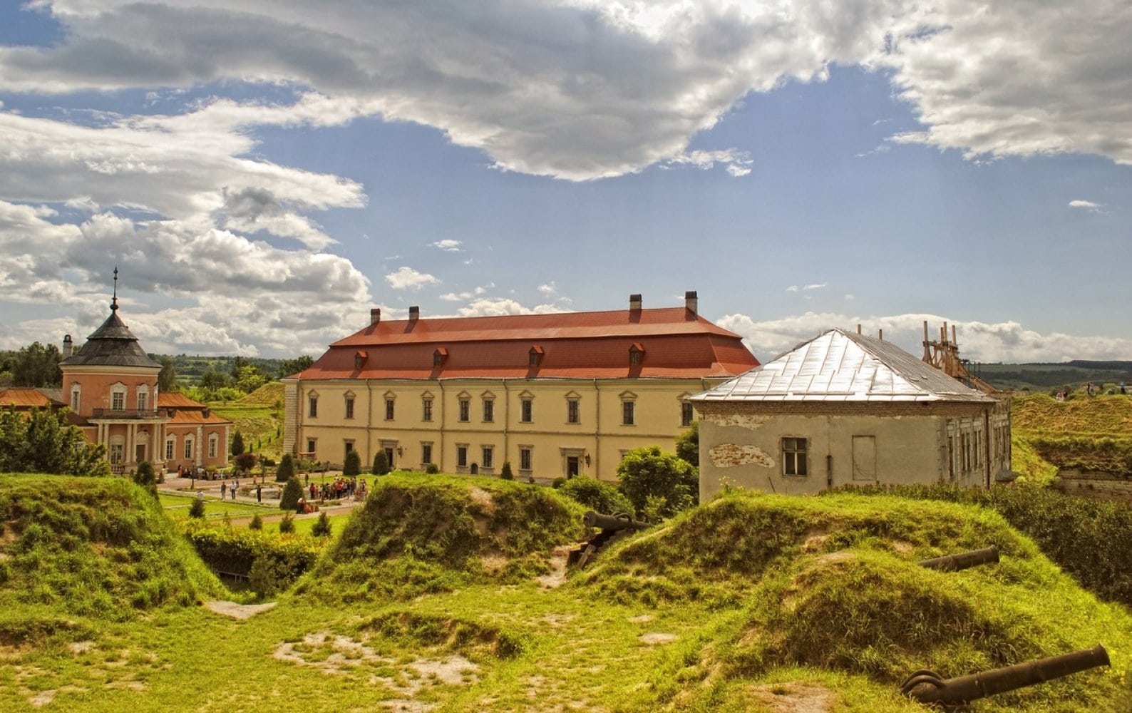Золочевский замок лучшие музейные коллекции