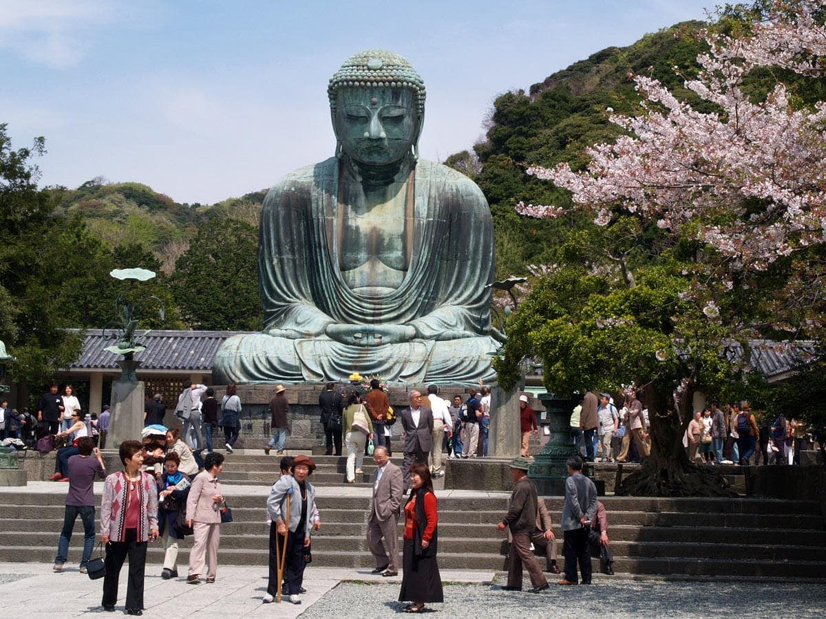 Будда на курорте Камакура