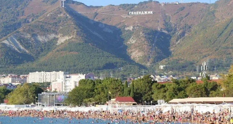 Отдых в Геленджике на автобусе (Гостевой дом «Филион»)