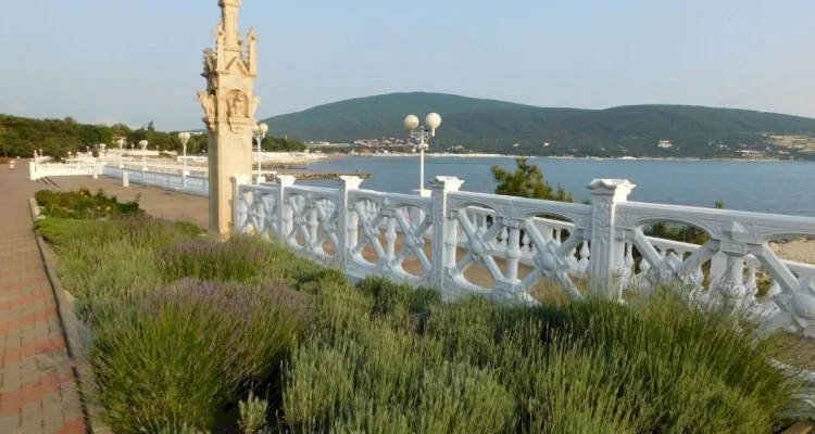 Автобусный тур в Кабардинку 2026. Гостевой дом “АСТЕРИ”