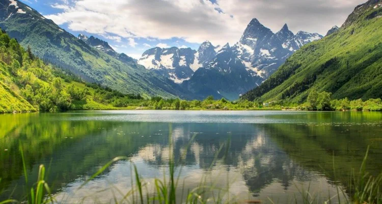 Отпуск в горах Домбая