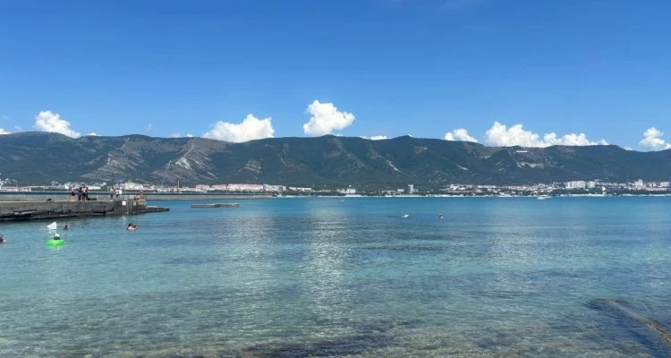 Железнодорожный тур в Геленджик с остановкой в гостевом доме Уютный